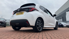 Toyota Yaris 1.5 Hybrid Design 5dr CVT Hybrid Hatchback